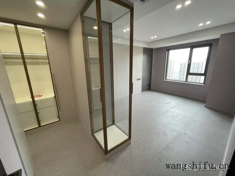 135平新房，还没家具装修花了35万，保洁做完很好看，很满意