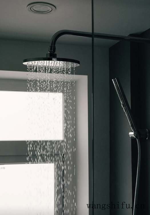 无纺布墙纸施工方法及施工价格