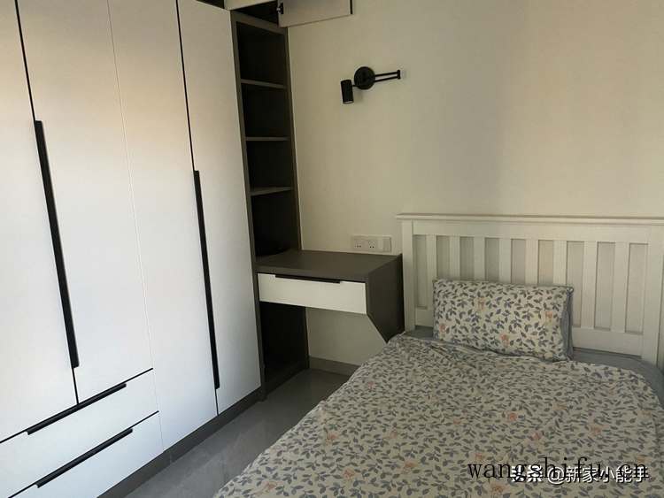 这是我见过最极简的装修,不做吊顶也不做电视墙,刷白墙也很好看 旧房翻新 第11张 这是我见过最极简的装修,不做吊顶也不做电视墙,刷白墙也很好看 旧房翻新 粉刷匠第11张 这是我见过最极简的装修,不做吊顶也不做电视墙,刷白墙也很好看 旧房翻新 第11张 这是我见过最极简的装修,不做吊顶也不做电视墙,刷白墙也很好看 旧房翻新 粉刷匠第11张