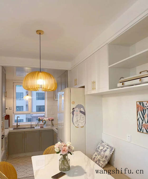 铁柜(铁柜子钥匙丢了如何开锁) 铁柜(铁柜子钥匙丢了如何开锁)