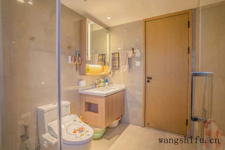 lg和格力哪个质量好（lg和格力哪个质量好一点）