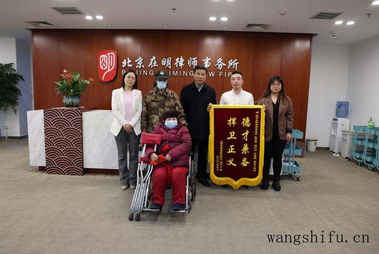 黄丽（黄丽玲）