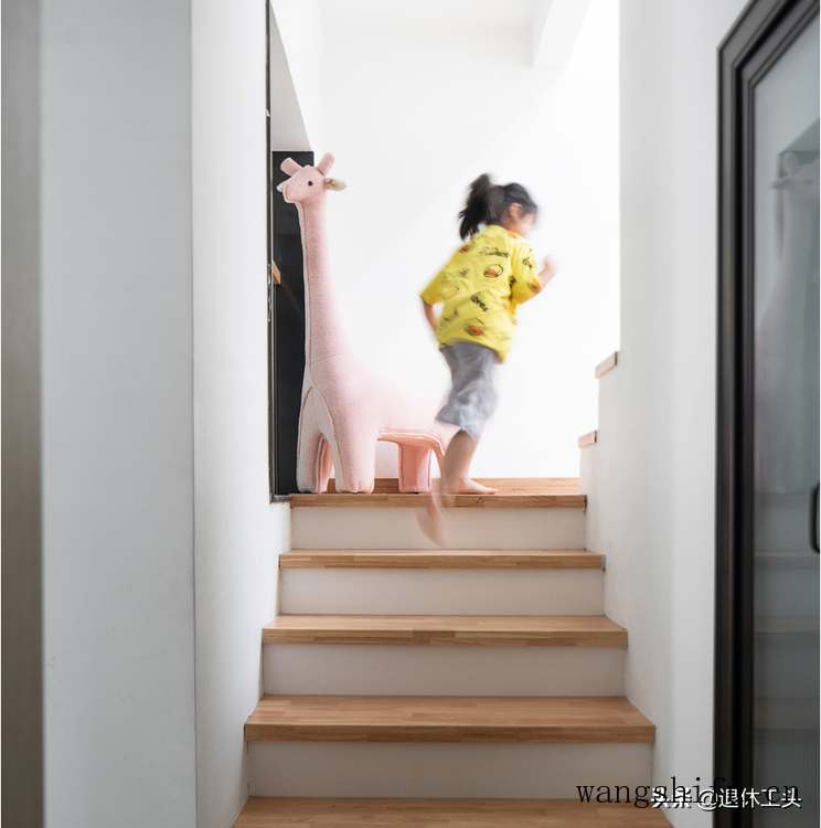 百得胜定制衣柜(百得胜定制衣柜一平方多少钱) 百得胜定制衣柜(百得胜定制衣柜一平方多少钱)