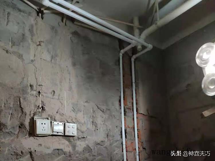 老房子卫生间翻新改造施工方案要点有哪些？