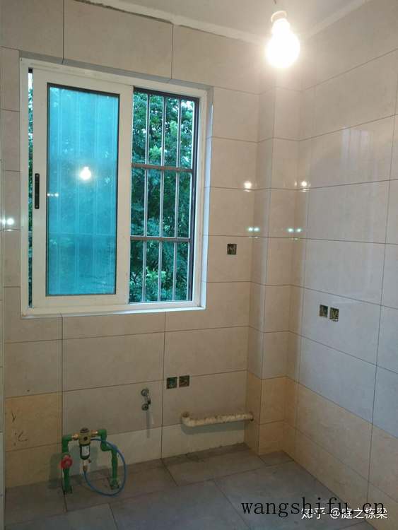 厨房卫生间整体翻新全过程实拍，欢迎观看指导