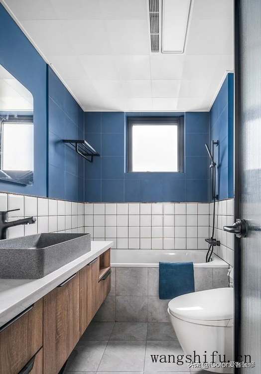 素混泥土和细石哪个贵（素混泥土和细石哪个贵一点）