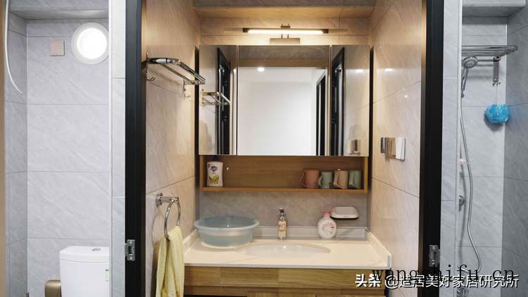 三星和美菱冰箱哪个好（三星和美菱冰箱哪个好一点）