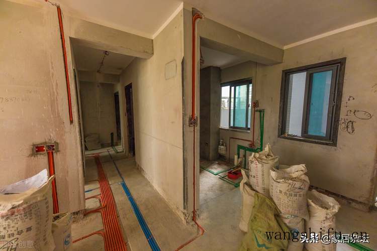 家装水电改造，3种计费方式都了解清楚，就知道哪种方式更划算了（装修时水电改造怎么算费用）