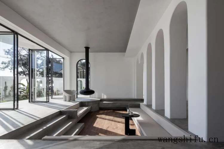 穗宝和金冠床垫哪个好（穗宝和金冠床垫哪个好一点）