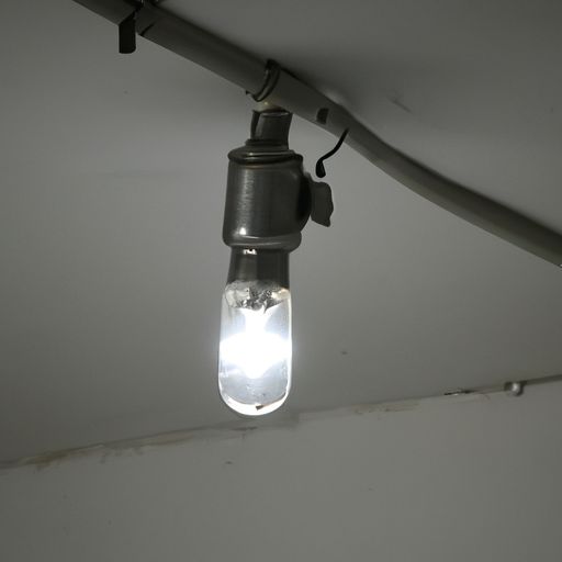 灯管不亮 灯管不亮