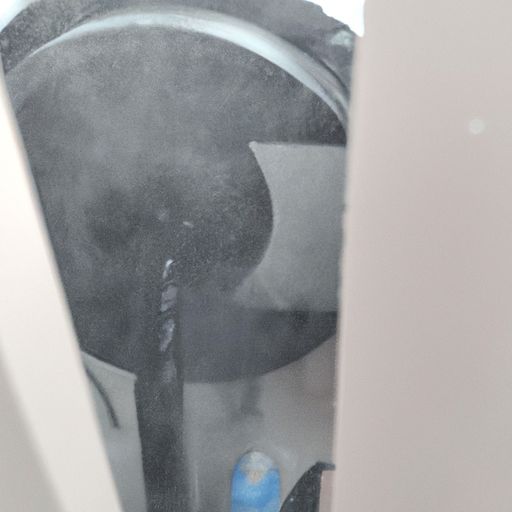 空调外机阀门开关在哪个位置