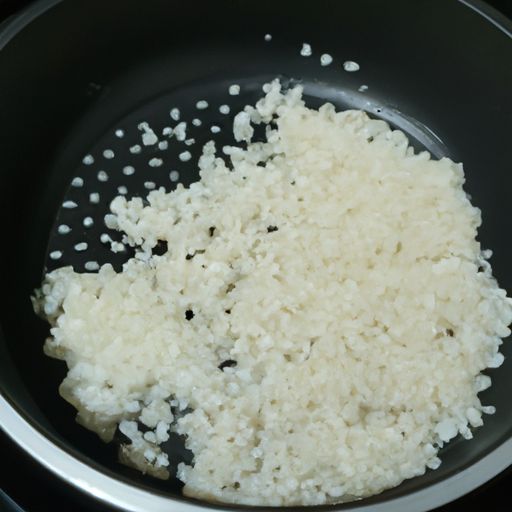 美的电饭煲蒸米饭按哪个键