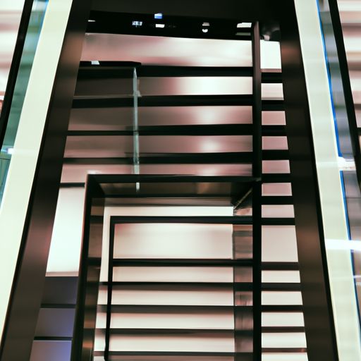 复式楼梯在哪个位置好 复式楼梯在哪个位置好