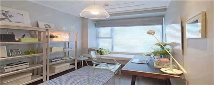 房屋带押过户是否要看征信