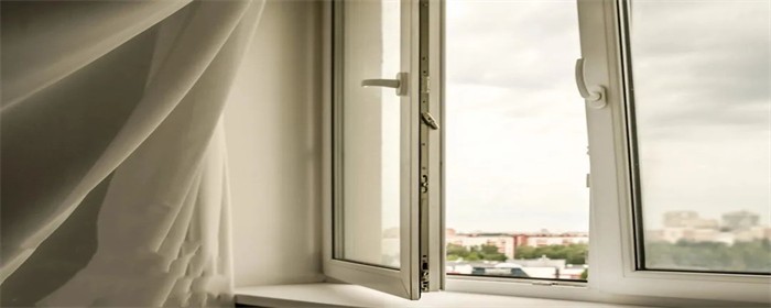 床板木头味很浓怎么办