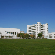 秦皇岛市卫生学校